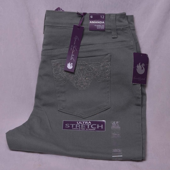 Amanda Jeans by Gloria Vanderbilt - Picture 1 of 4